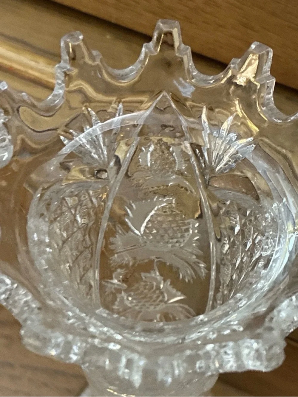 Hofbauer Crystal Vase 9.5” West Germany Botanical Sawtooth Rim RARE Pinecone